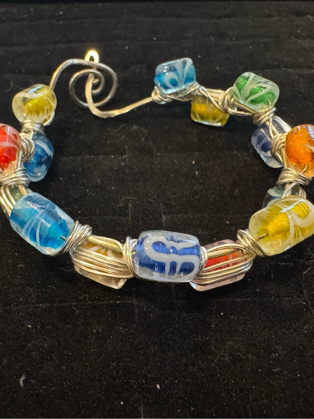Artisan Multicolor Glass Bead Wire Wrapped Bracelet Silver Tone Swirl Clasp